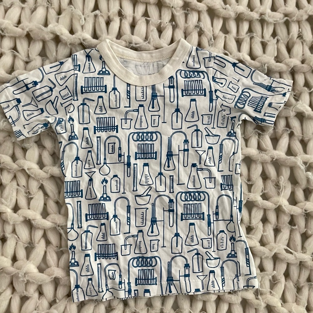 Winter Factory tshirt -2T